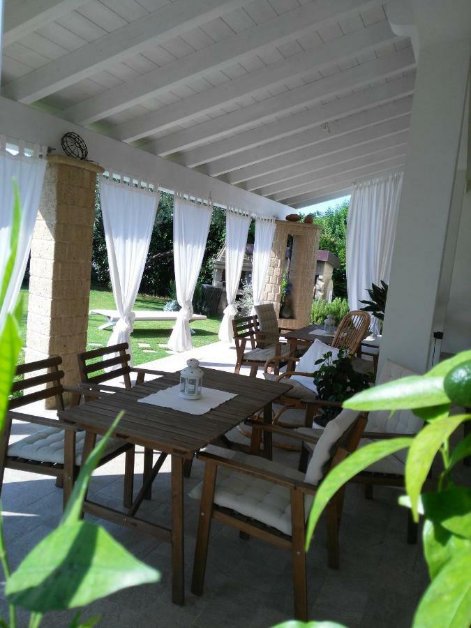 I Salici Villa Marina di Massa Eksteriør billede